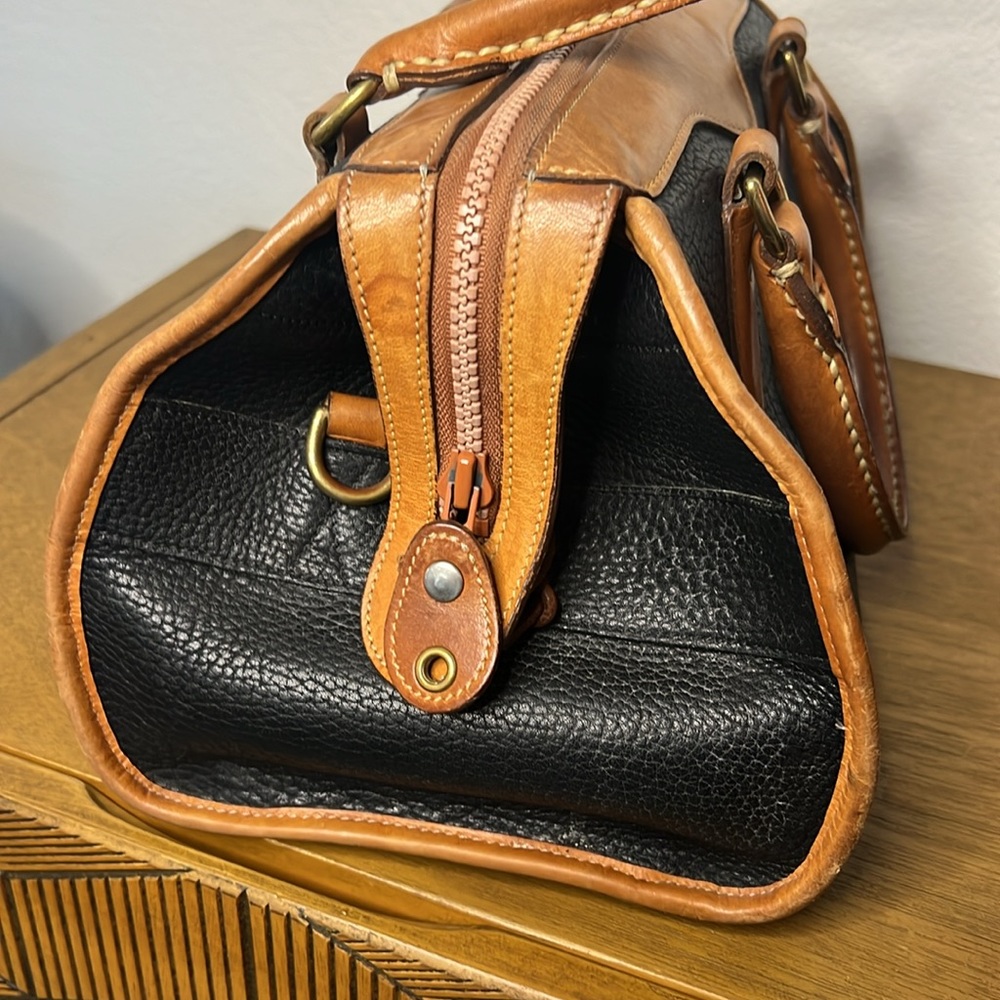 Dooney & Bourke Vintage Gladstone Khaki/British Tan - Picture 6 of 17
